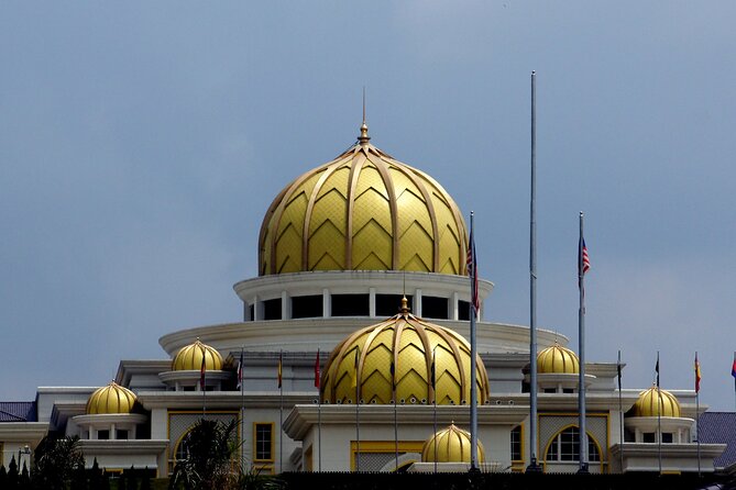 Kuala Lumpur City Tour Full Day 8 hours - Petronas Twin Towers and KL Tower