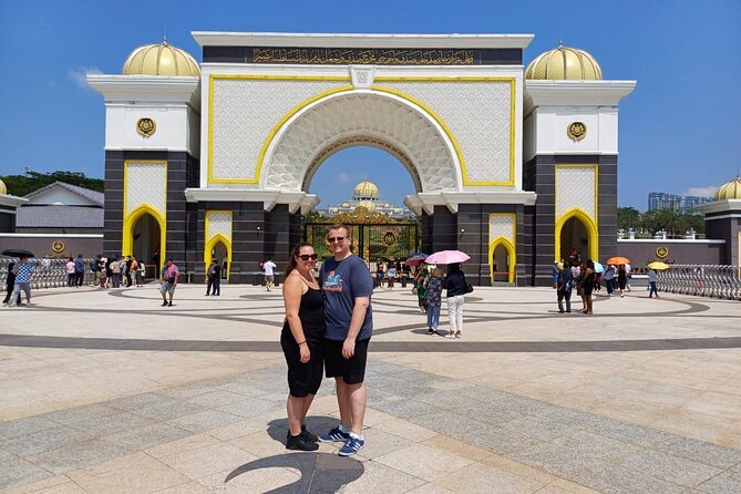 Kuala Lumpur City Tour - Half Day - Istana Negara and the hourly guard change