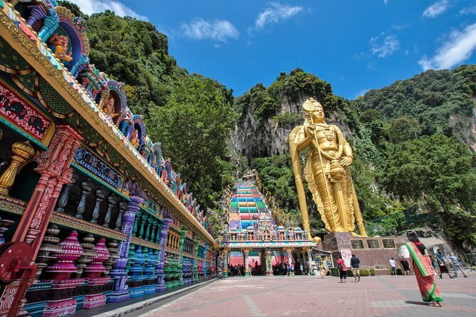 Kuala Lumpur City Tour with 21 Attraction (Private) - Robson Hill and the royal palace