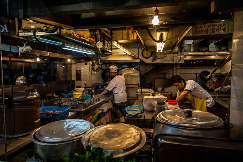 Kuala Lumpur: Evening Food Tour by Bike - Dataran Merdeka and the River of Life