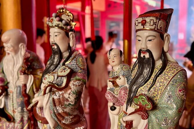 Kuala Lumpur Food Tour with 12+ Authentic Dishes & Local Secrets - The River of Life and Kuala Lumpur’s colonial centre