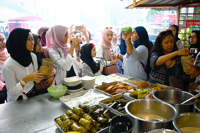 Kuala Lumpur Food Tour - A brief look at Masjid Jamek