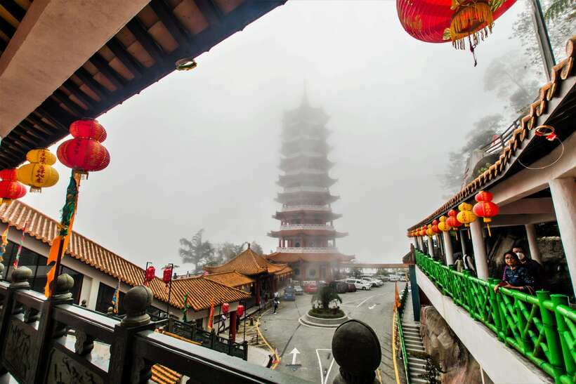 Kuala Lumpur: Genting Highland Tour with SkyWorld Theme Park - Seeing the casino without making it the whole day