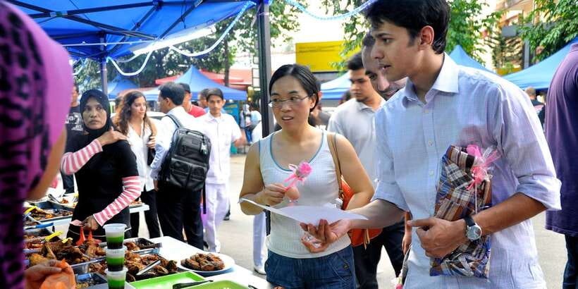 Kuala Lumpur: Half Day Local Food Walking Tour - The $60 price and what it covers