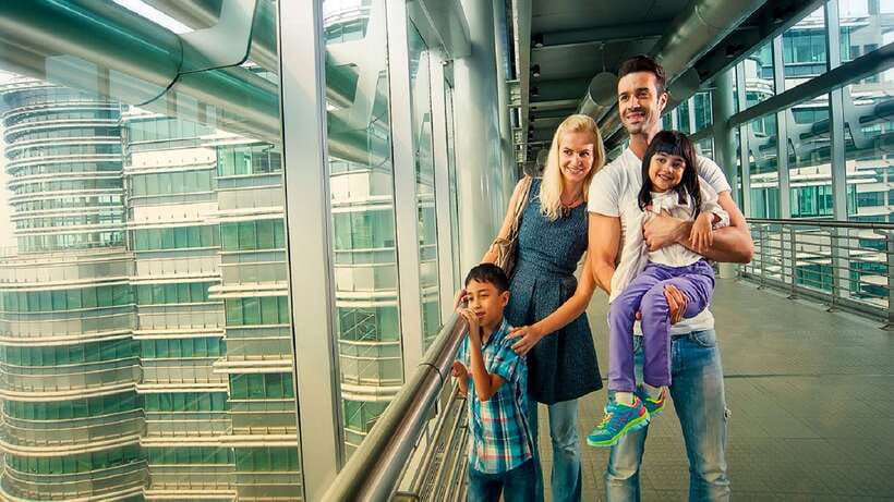 Kuala Lumpur: Half-Day Photo Tour with Petronas Twin Towers - What the six-hour schedule really feels like