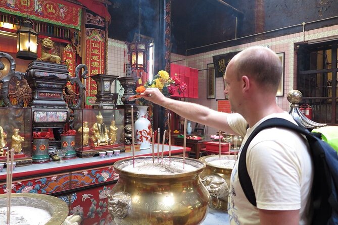 Kuala Lumpur Heritage Walk - Sri Maha Mariamman Temple and Hindu traditions