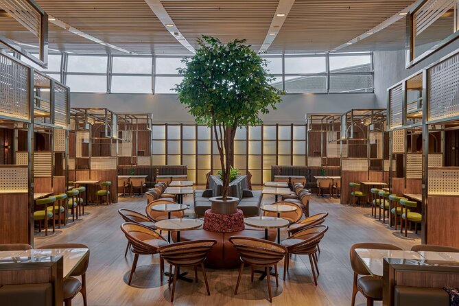 Kuala Lumpur International Airport Plaza Premium Lounge - Key points to know before booking