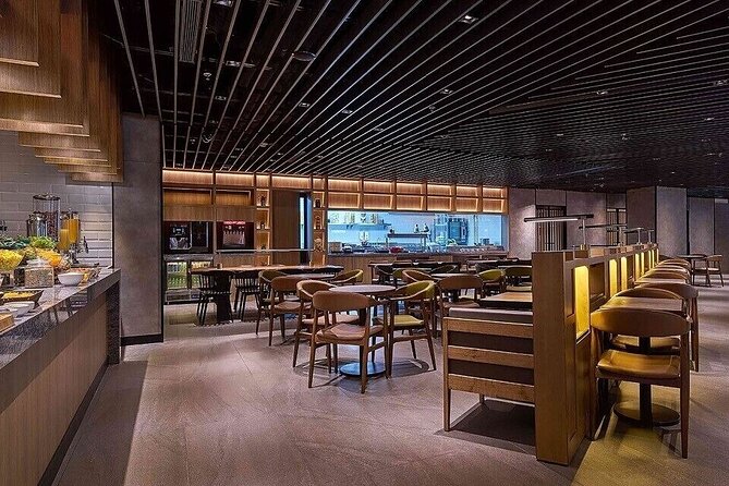 Kuala Lumpur International Airport Plaza Premium Lounge - What happens during a three-hour visit