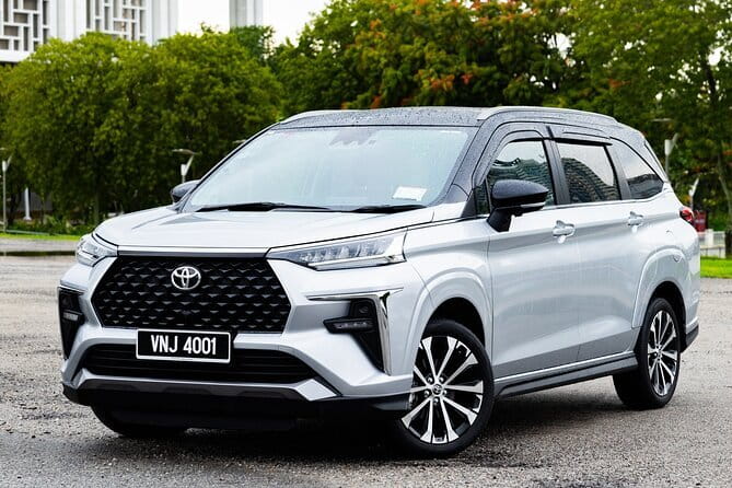 Kuala Lumpur International Airport Transfers - Drivers, stops, and comfort