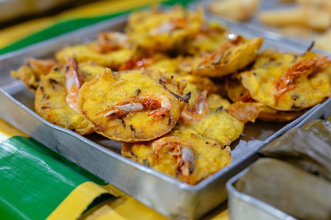 Kuala Lumpur Local Street Food Private Walking Tour by Night - Key points at a glance