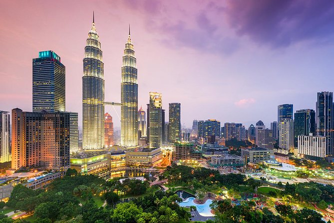 Kuala Lumpur Night Tour - Sri Maha Mariamman Temple is mainly an exterior stop