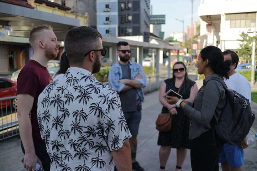 Kuala Lumpur: Nightlife Street Food Tour with 6 Tastings - Key points to know before booking