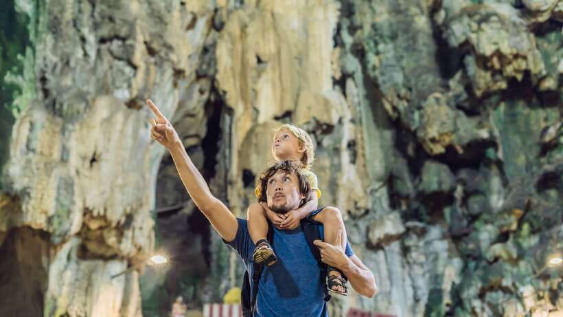 Kuala Lumpur: Private Batu Cave, National Mosque Tour, Lunch - National Mosque and Malaysia’s modern identity