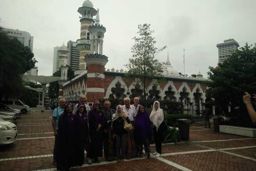 Kuala Lumpur: Private custom walking tour with a local guide - Who will get the most from this experience?