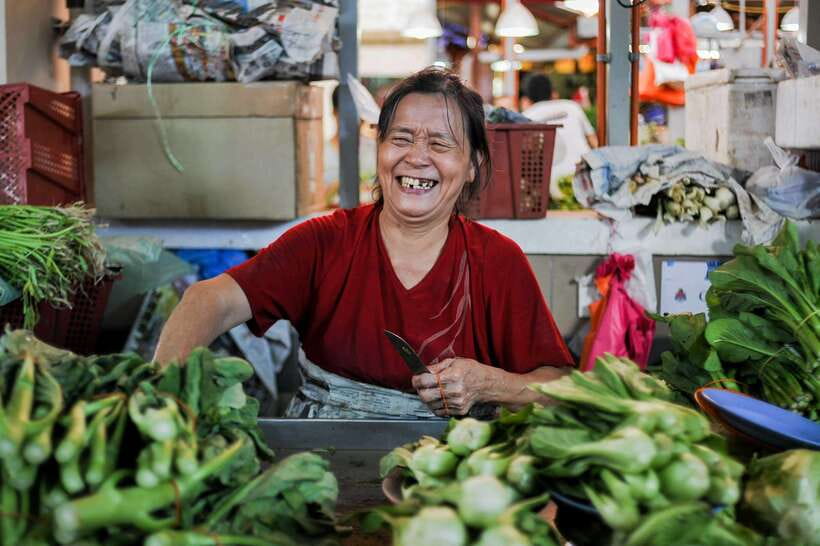 Kuala Lumpur: Private Food Tour – 10 Tastings with Locals - Starting at Central Market