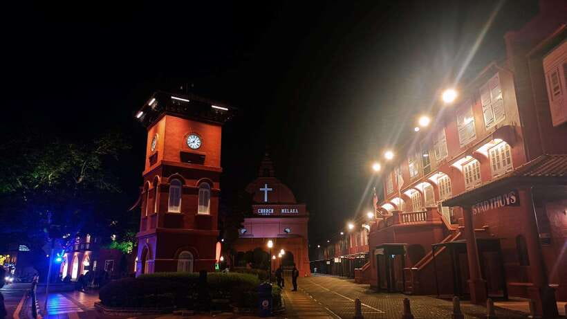 Kuala Lumpur: Private Malacca Night Tour w/Cruise & Trishaw - Key points to know before booking