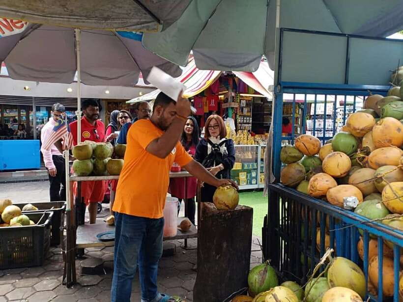 Kuala Lumpur: Private Tour to Genting Highland & Batu Caves - A private vehicle makes the schedule easier