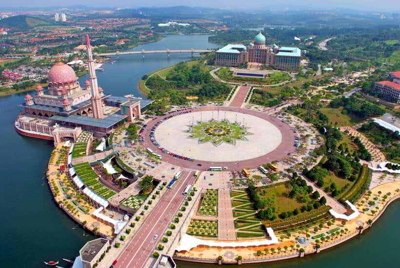 Kuala Lumpur: Putrajaya Tour with Traditional Boat Cruise - Is $30 good value?