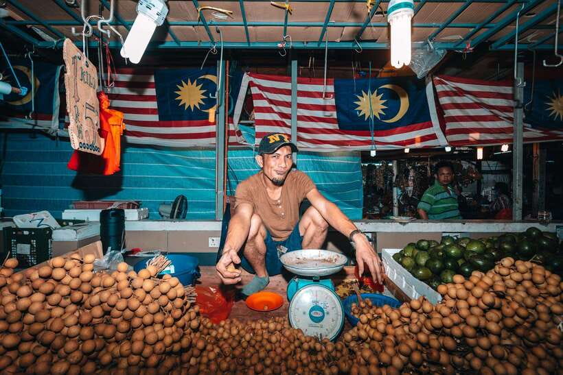 Kuala Lumpur: Sambal Street Food Tour with 15+ Tastings - A food tour that treats Kuala Lumpur as a meeting point of cultures