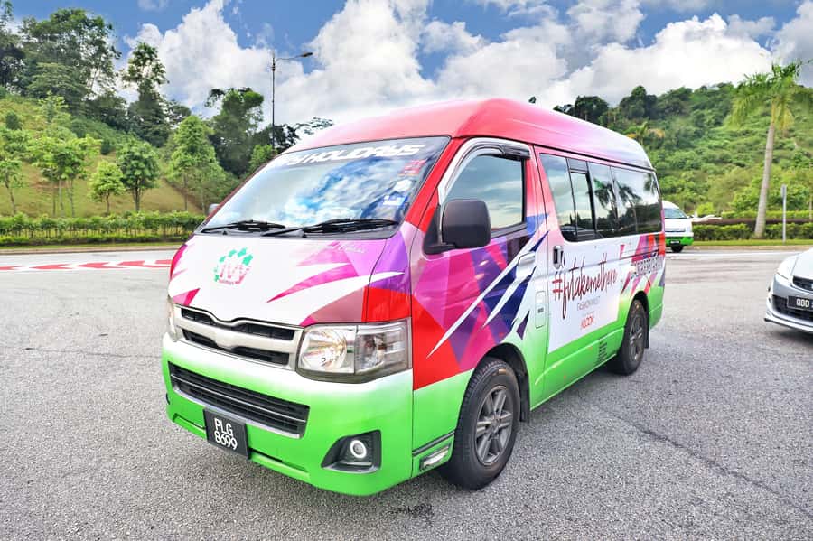 Kuala Lumpur: Sightseeing by Private Vehicle with Driver - Making the most of the 8-hour booking