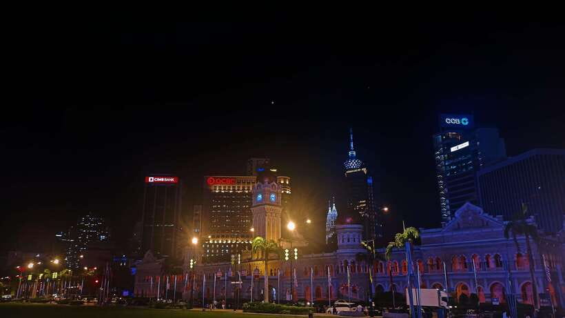 Kuala Lumpur: Sightseeing, Markets, and Food Night Tour - Brickfields after dark