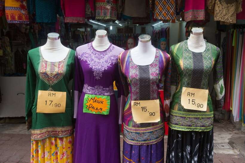 Kuala Lumpur: Street Market Exploration & Shopping Tour - One ride, several sides of Kuala Lumpur