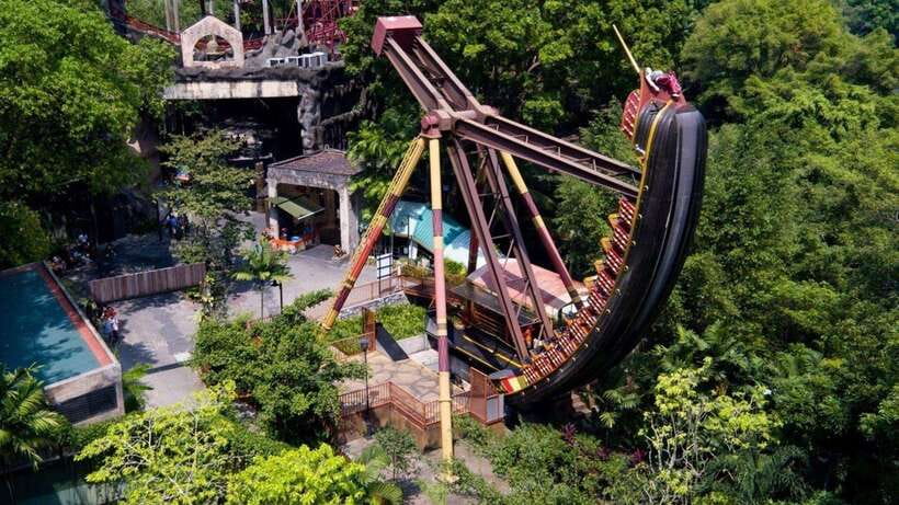 Kuala Lumpur: Sunway Lagoon Theme Park Ticket with Transfer - Lost Lagoon brings a jungle theme
