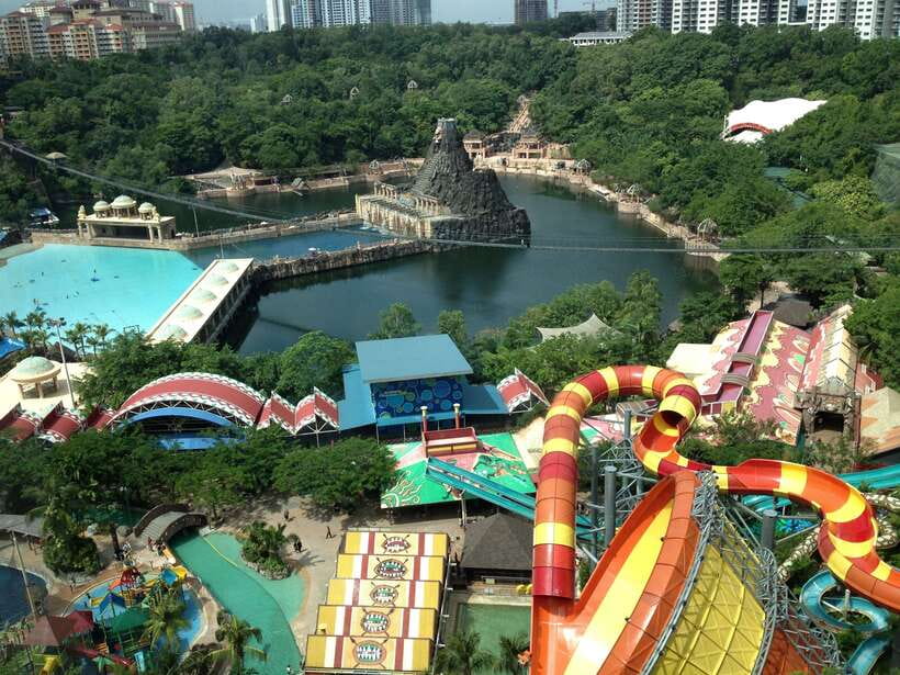 Kuala Lumpur: Sunway Lagoon Theme Park Ticket with Transfer - Wildlife Park, Malaysia’s interactive zoo