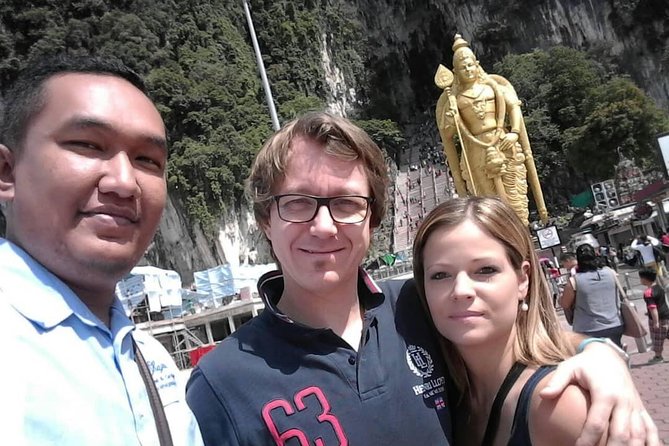 Kuala Lumpur Tour Cruise Excursion from Port Klang - Batu Caves makes the strongest first impression