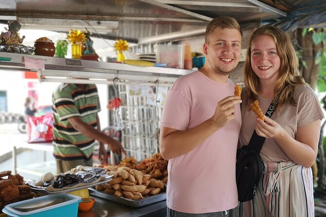 Kuala Lumpur Walk, Eat & See Tour - From Masjid Jamek to the River of Life