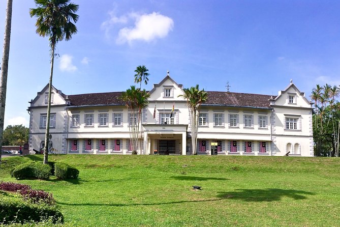 Kuching Half Day City Tour - Carpenter Street and old Kuching