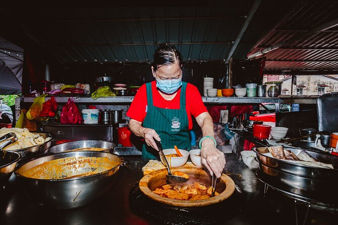 Laksa Lanes Kuala Lumpur Food Tour with 14+ Tastings - Starting at Central Market beside Petaling Street