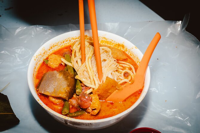 Laksa Lanes Kuala Lumpur Food Tour with 14+ Tastings - Dietary limits and practical comfort