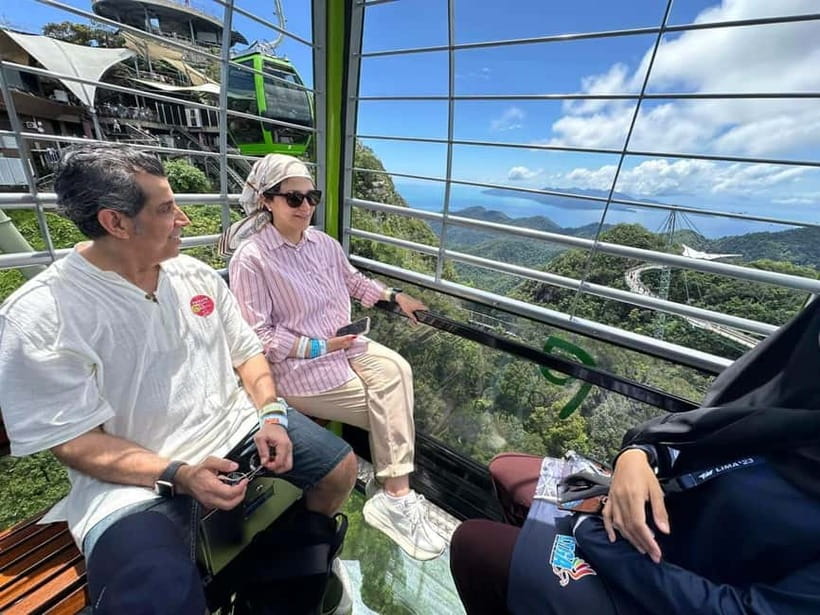 Langkawi cable car and Skybridge Tickets - Reaching the summit station