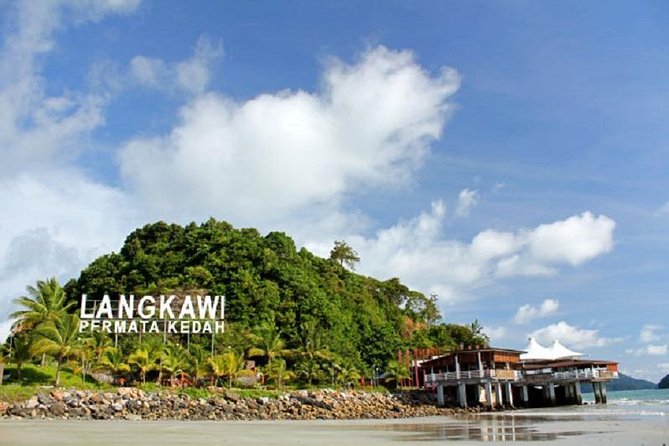 Langkawi: Flexible 6 Hours Tour - Langkawi Sky Bridge: the main event above Machinchang