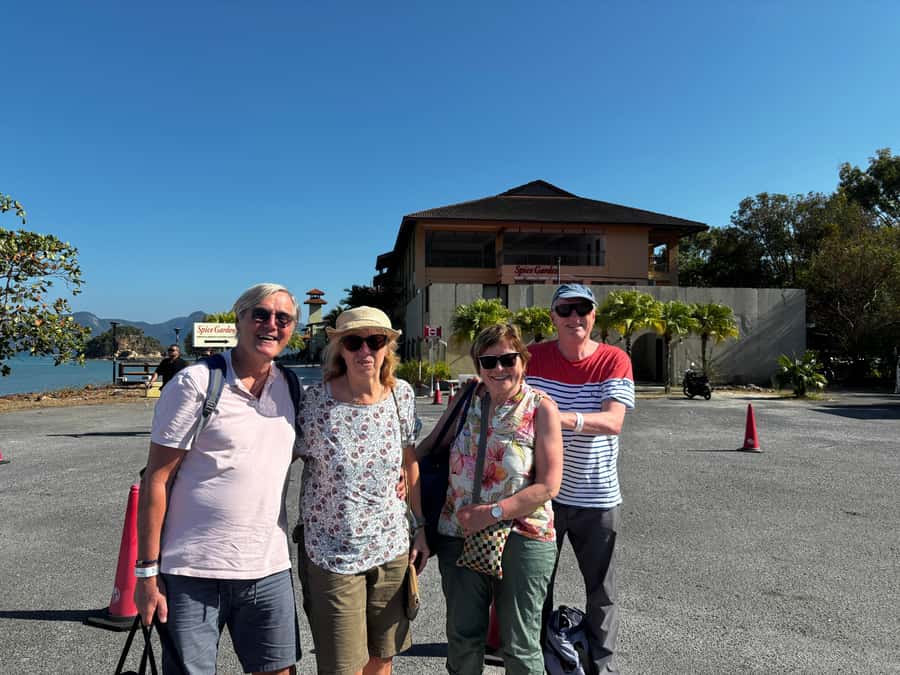Langkawi: Half- or Full-Day Private Car Tour of Highlights - Kilim Geoforest Park and the mangrove boat