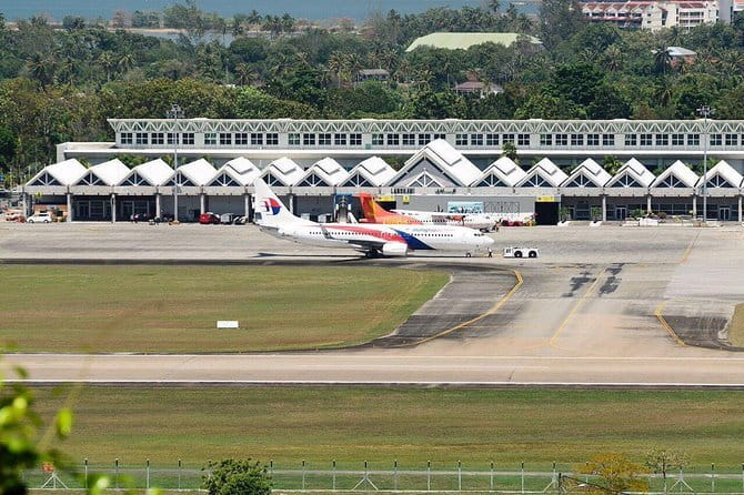Langkawi International Airport to Hotel Private Transfer(Arrival) - Finding the representative after customs