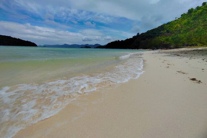 Langkawi Island Hopping Boat Tour - Pulau Singa Besar, the wildlife reserve between islands