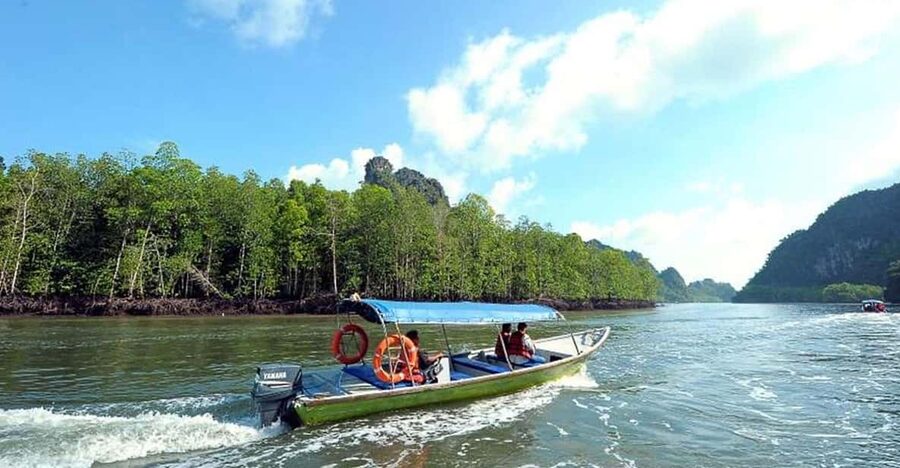 Langkawi: Island Hopping Shared Boat Tour - Key points to know before booking