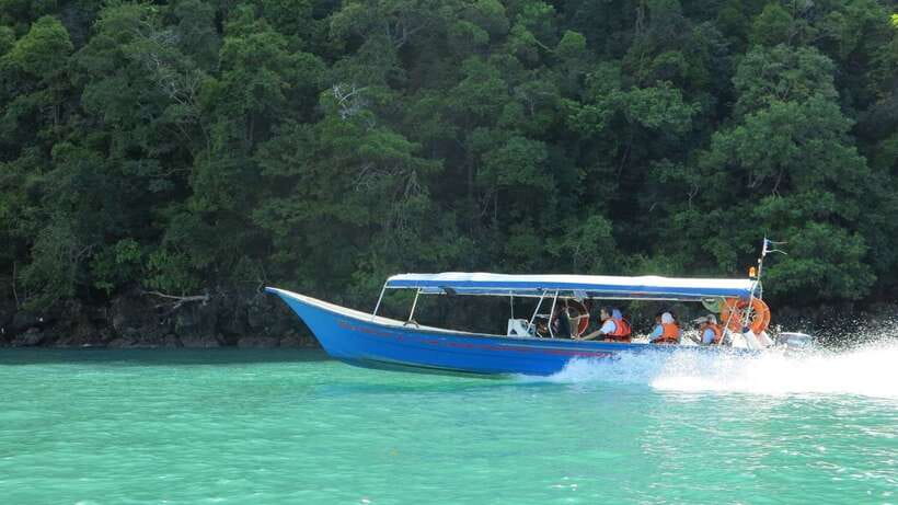 Langkawi: Island Hopping Tour - 10:00 AM: Swimming at Lake of the Pregnant Maiden