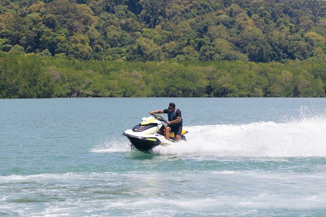 Langkawi Jet Ski Tour Bronze Package 2 Hours - Riding conditions and the role of the guide