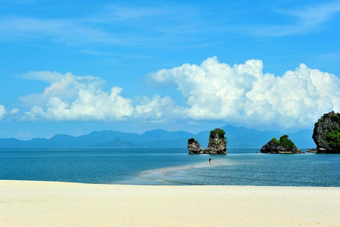 Langkawi Private Guided Tour - Top Highlights In a Day - Riding the Cable Car to Mt. Mat Cincang