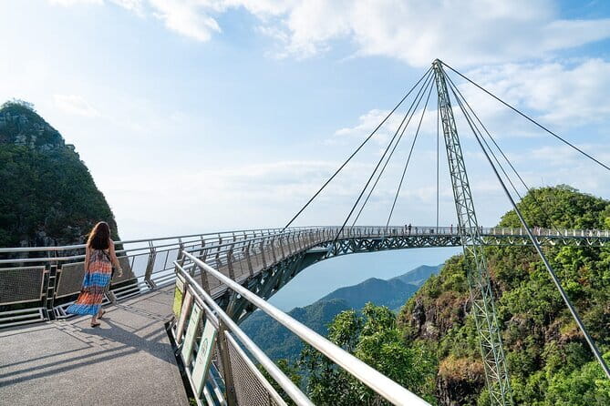 Langkawi: Private Tour with Sky Bridge and Cable Car - Starting the day in a private vehicle