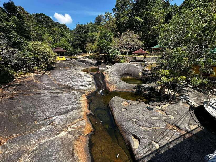 Langkawi: Seven Wells Waterfalls and Sacred Blue Pool Trip - Coffee, coconut, and the useful extras