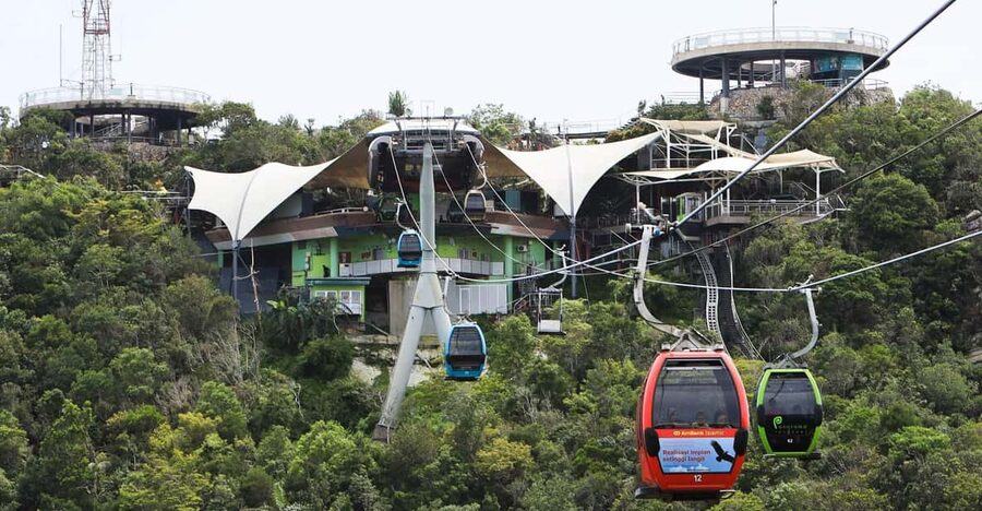 Langkawi: Skycab Cable Car Ticket Options - The SkyCab ride from Oriental Village