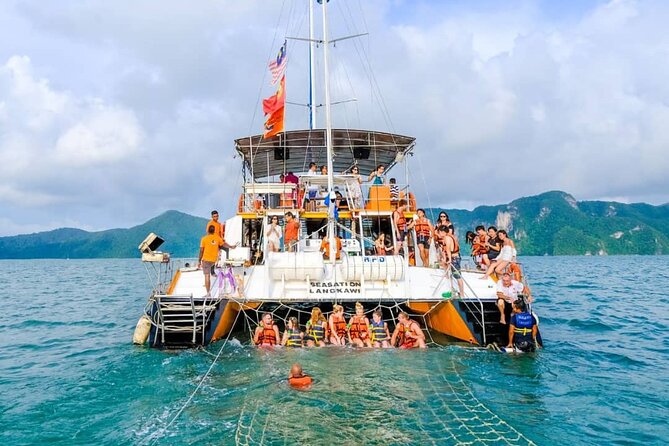 Langkawi Sunset Cruise - The saltwater Jacuzzi experience