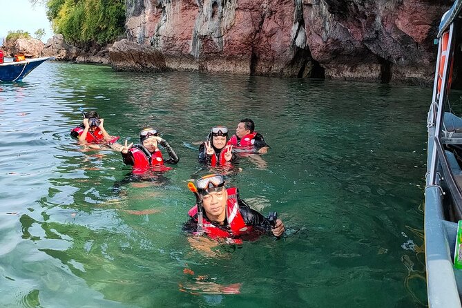 Langkawi Tour A - Land Tour & Pulau Dangli Snorkeling - What the US$105 price really covers