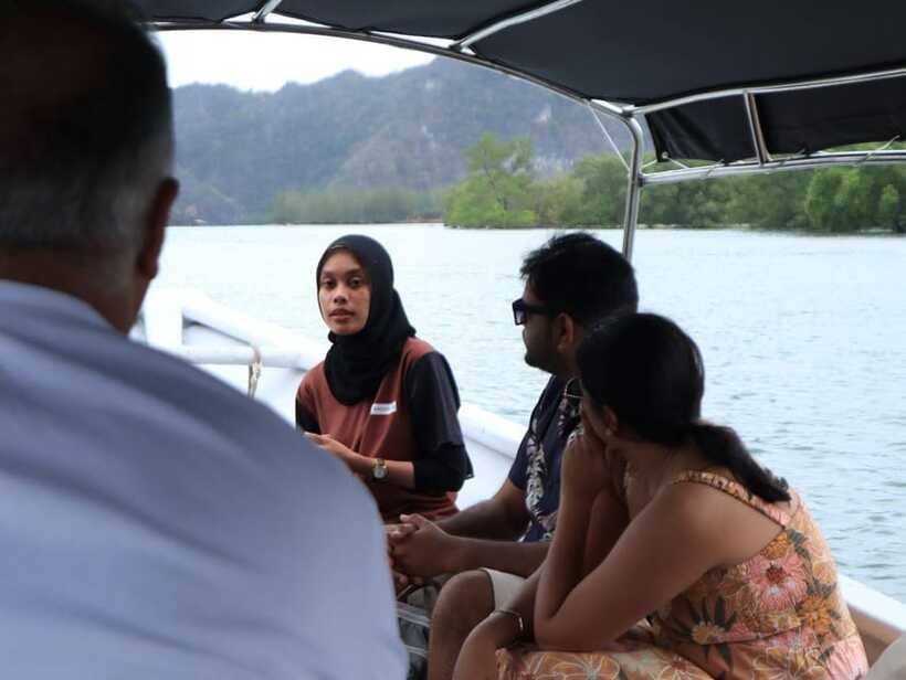 Langkawi: UNESCO Global Geopark Mangrove Cruise - The Final 30 Minutes, Photos, Walking, and More Context