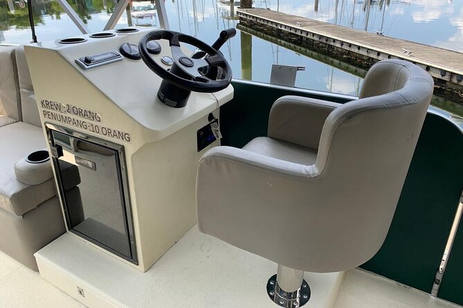 Magical Brooklyn Cruise at Puteri Harbour - Who will enjoy this Puteri Harbour boat ride