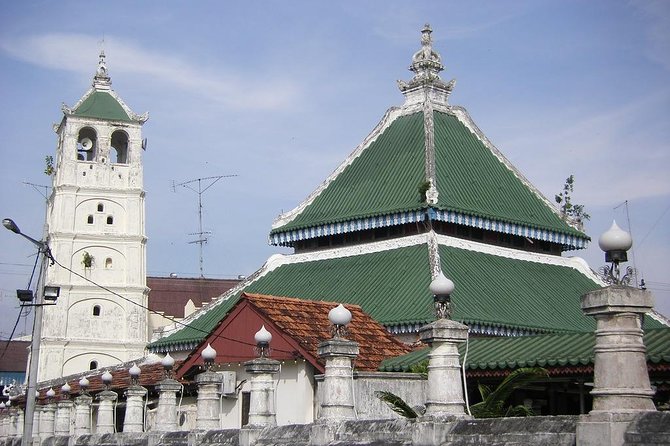 Malacca Day Trip From Kuala Lumpur - The Malacca River adds a different view